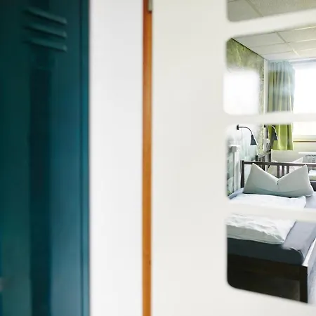 Hostel Sleep Station *